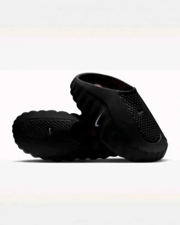Nik.e Mind 001 Mules In Black