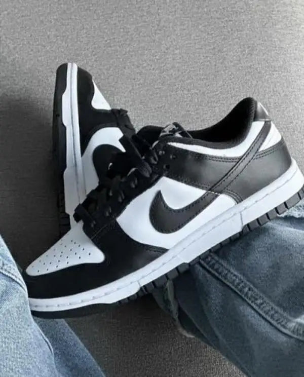 Nik.e SB Dunk Low Panda