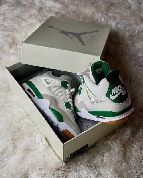 Nikee air Jor_dan Retro 4 Pine Green Semi Ua Quality
