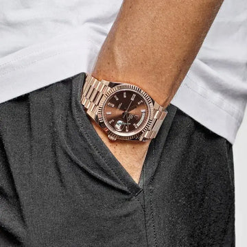 RLX DAYDATE ROSE GOLD CHOCLATE DAIL