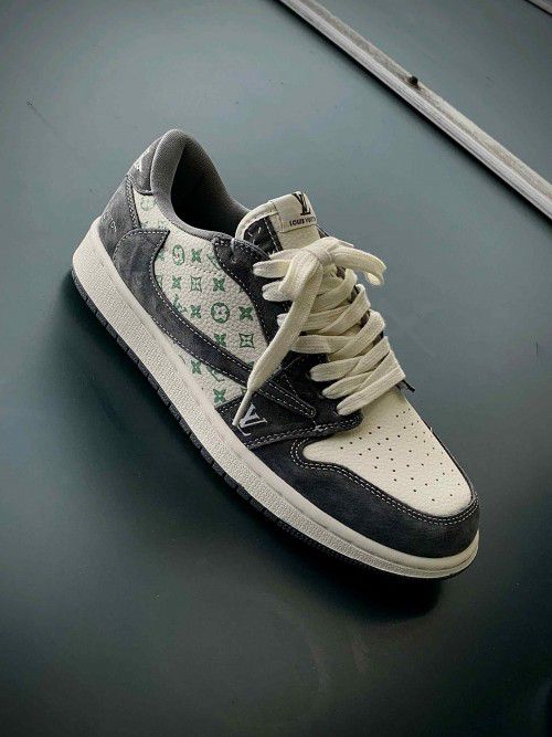 AIR_JORD_AN 1 LOW TRAVIS SCOTT X LOU_ISS VUITTONN